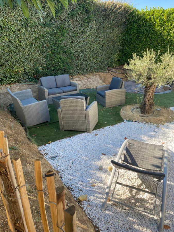 Petit Nid Douillet En Luberon Avec Spa Ansouis Eksteriør billede