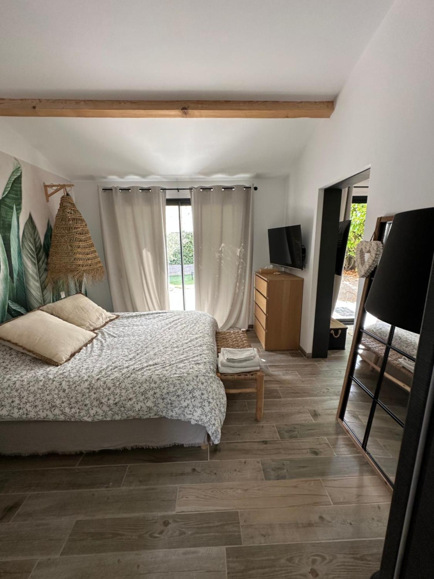 Petit Nid Douillet En Luberon Avec Spa Ansouis Eksteriør billede